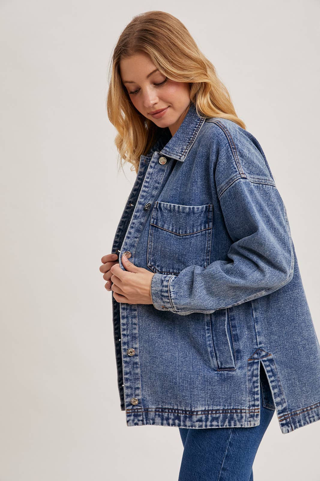 BUTTON DOWN SHIRT DENIM JACKET WITH POCKETS