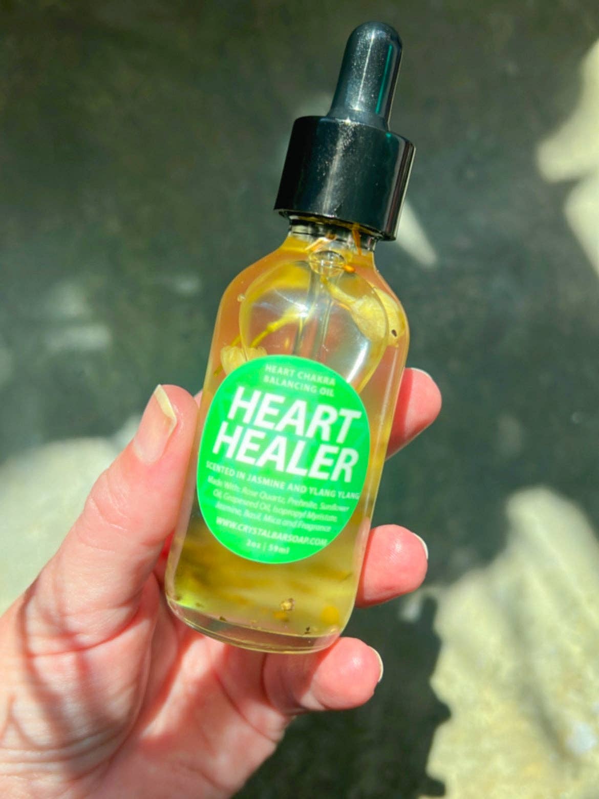 HEART HEALER (HEART CHAKRA BALANCING OIL)