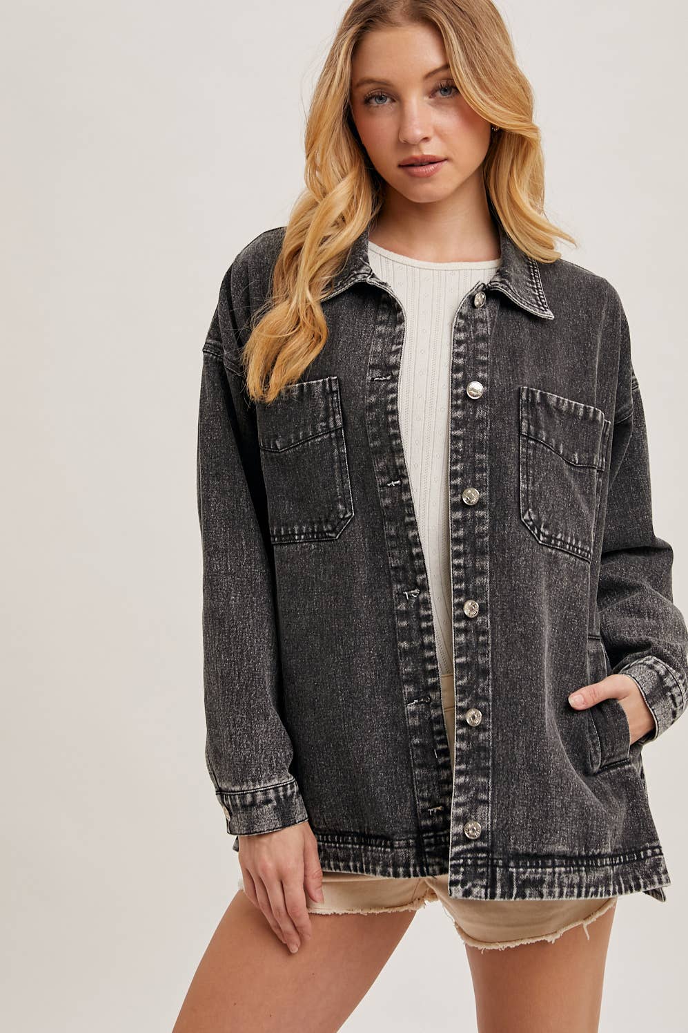 BUTTON DOWN SHIRT DENIM JACKET WITH POCKETS