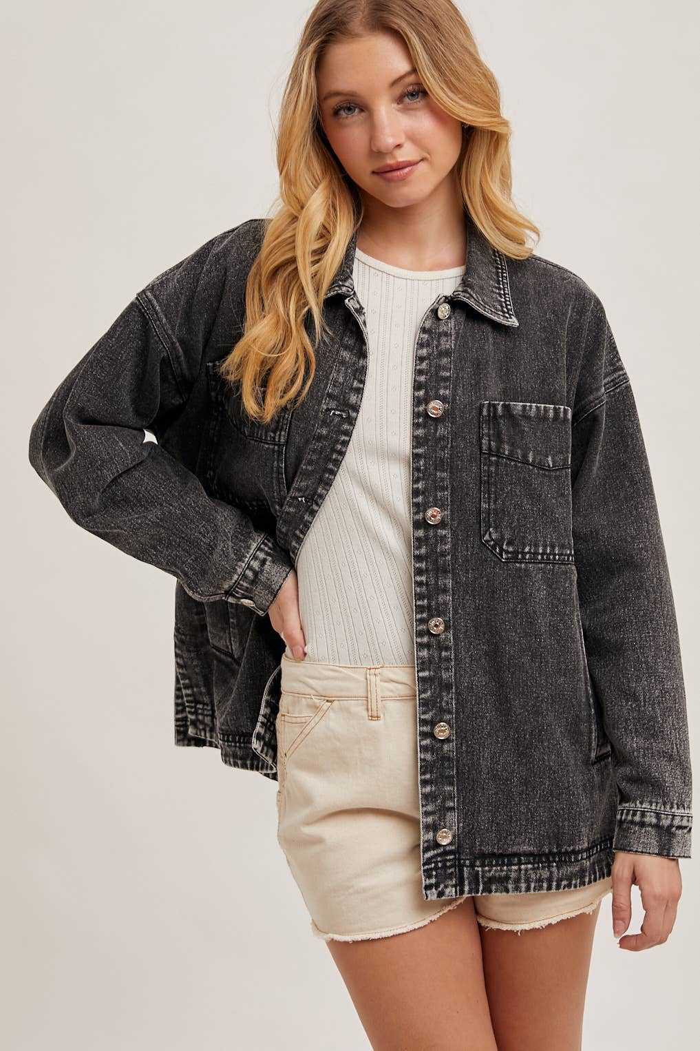 BUTTON DOWN SHIRT DENIM JACKET WITH POCKETS