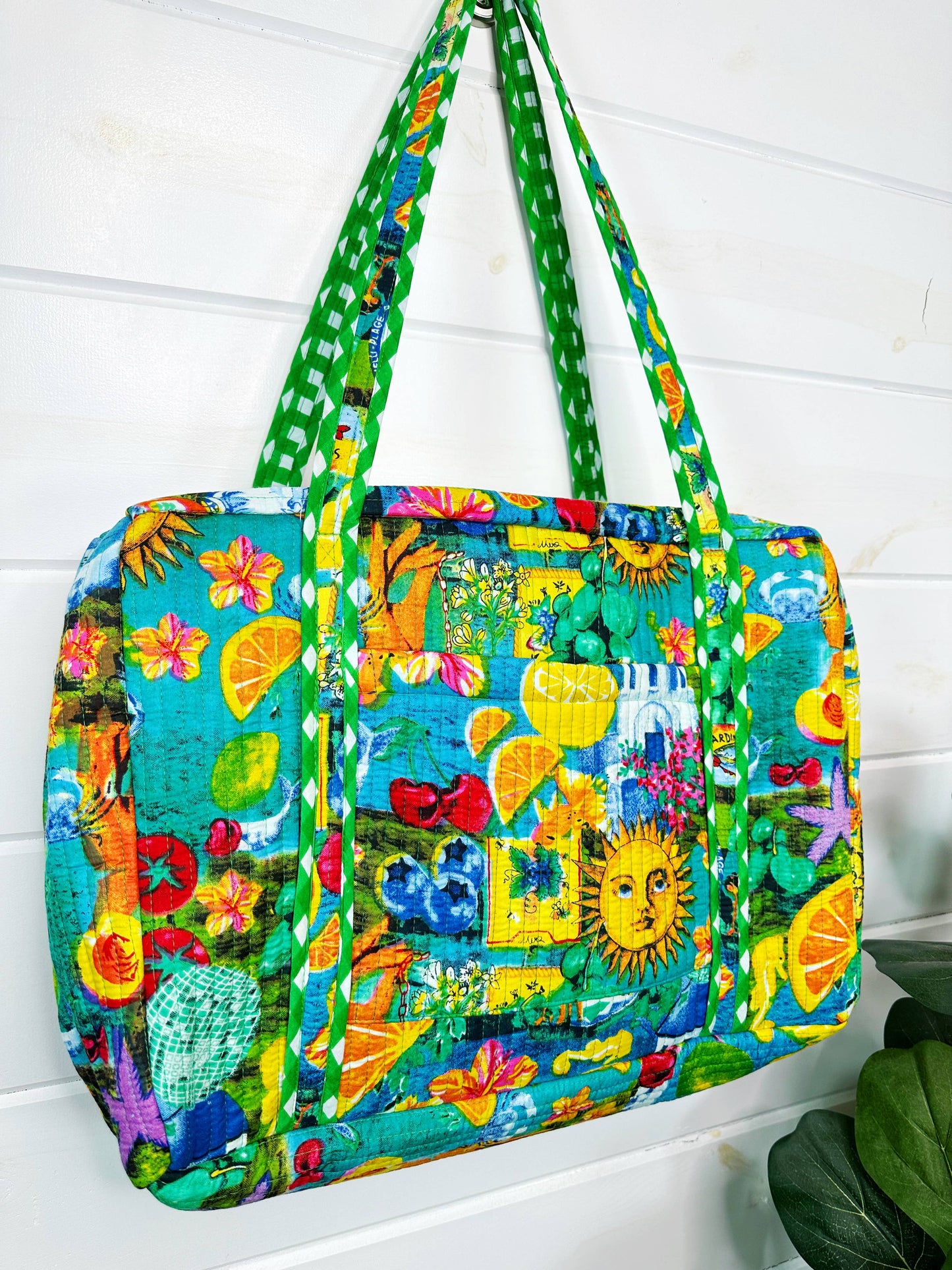 Santorini Vibes Weekender